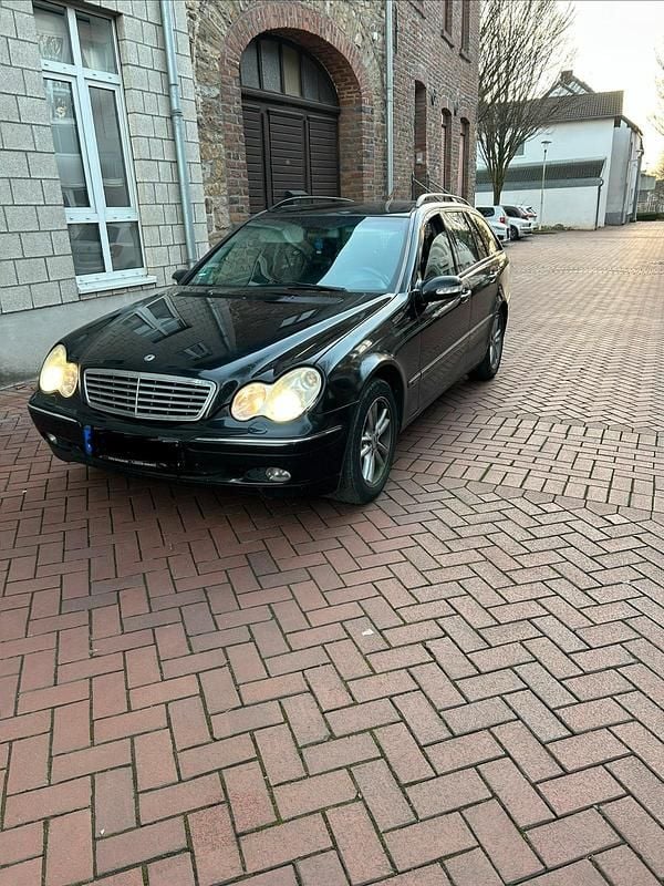 Schwarz Gebraucht 2003 Mercedes C200 Kombi | 1.400 € (Guter Preis) - Bild 1/4