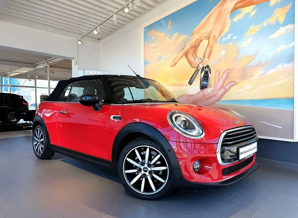 Gebraucht Mini Cooper Cabriolet 136 PS (100 kW) 2020 Rot Cabrio