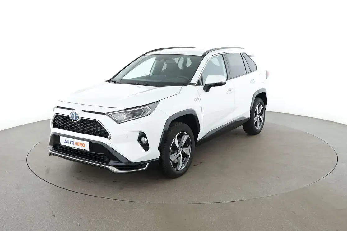 Gebraucht Toyota RAV4 Hybrid 182 PS (133 kW) 2021 SUV
