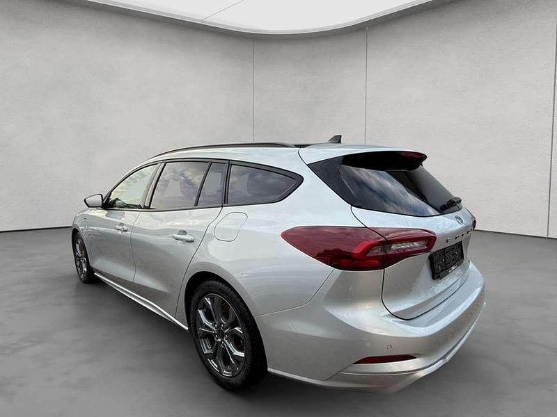 Gebraucht Ford Focus ST-Line X 155 PS (114 kW) 2024 Silber Kombi