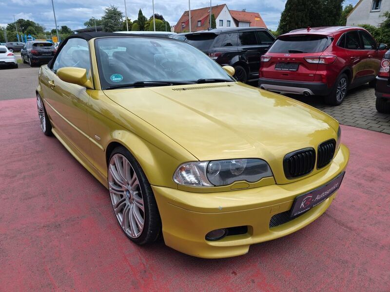 Schwarz Gebraucht 2002 BMW 330 Cabriolet M Sport Cabrio | 10.999 € (Guter Preis) - Bild 1/4