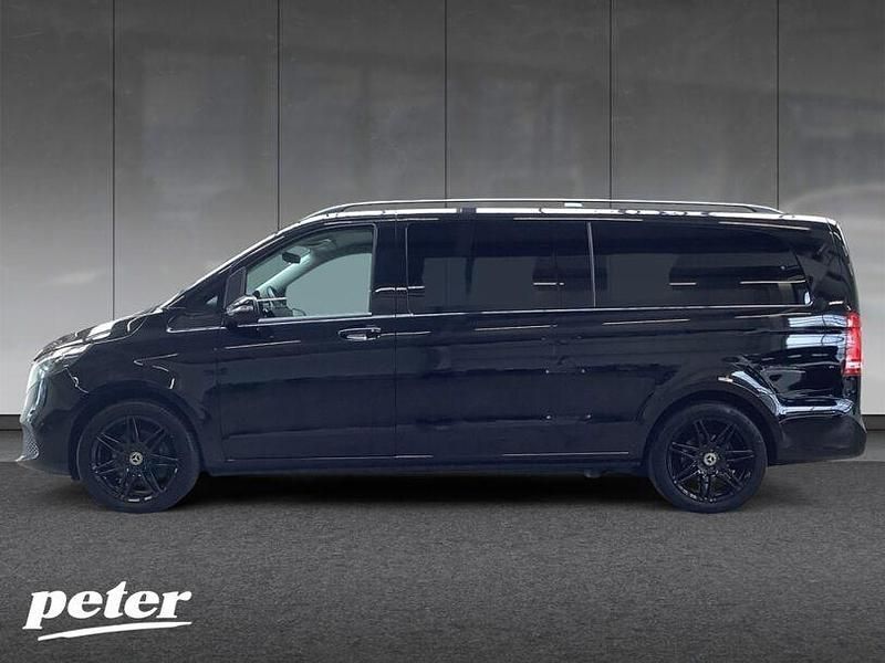Gebraucht Mercedes V300 237 PS (174 kW) 2024 Obsidianschwarz Van / Kleinbus