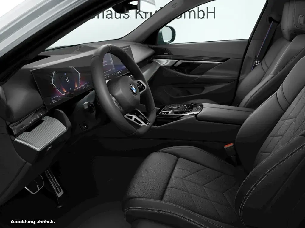 Gebraucht BMW 540 M Sport 303 PS (222 kW) 2025 M brooklyn grau Limousine