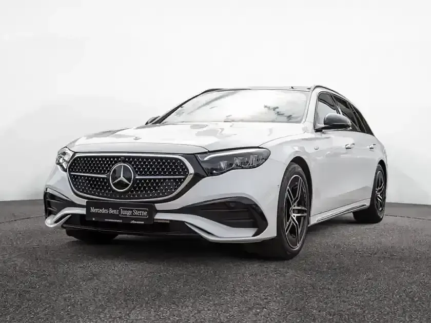 Gebraucht Mercedes E300 204 PS (150 kW) 2024 Weiss unilack polarweiss Kombi