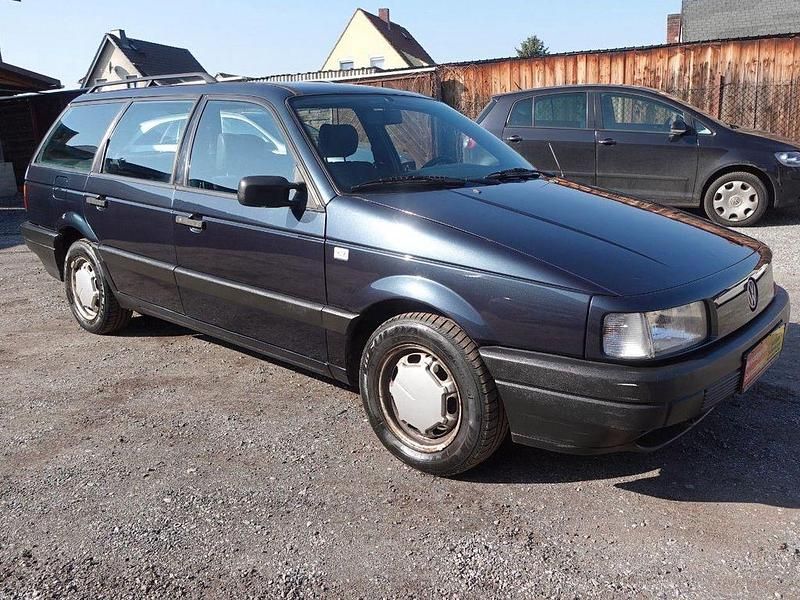Gebraucht VW Passat 90 PS (66 kW) 1990 Blau Kombi