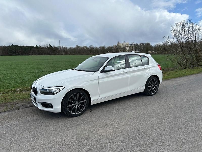 Gebraucht BMW 118 136 PS (100 kW) 2018 Weiß Kleinwagen