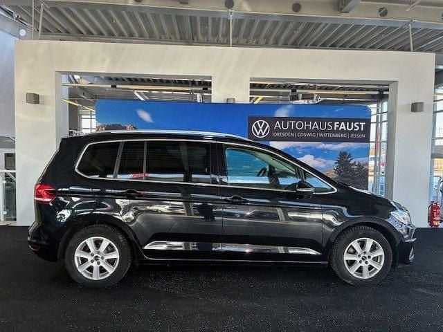 Gebraucht VW Touran Highline 190 PS (139 kW) 2016 Schwarz Van / Kleinbus