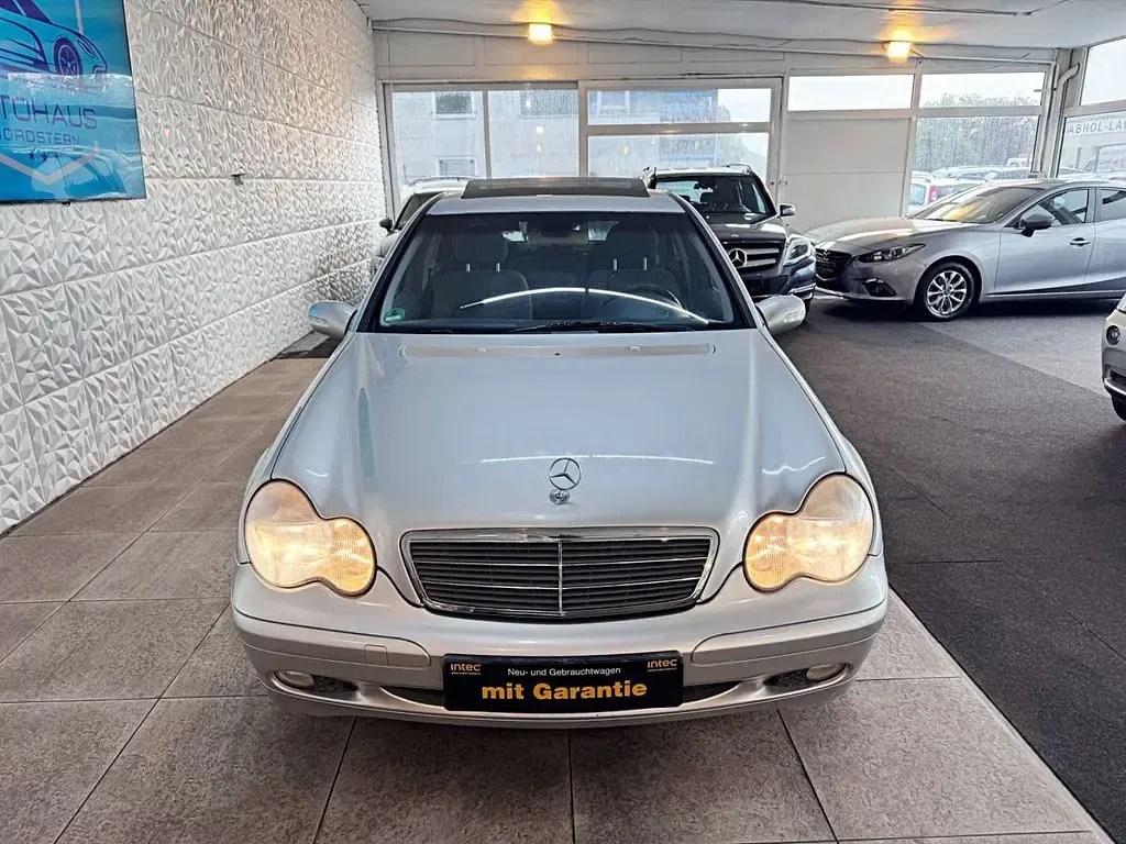 Gebraucht Mercedes C180 Classic 129 PS (94 kW) 2001 Silber Limousine