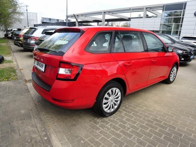Gebraucht Skoda Fabia Active 95 PS (69 kW) 2020 Corridarot Kleinwagen
