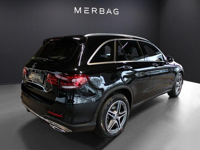 Gebraucht Mercedes GLC220 AMG 194 PS (142 kW) 2020 Schwarz SUV