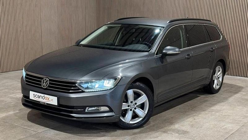 Grau Gebraucht 2015 VW Passat Limousine | 7.500 € (Fairer Preis) - Bild 1/4