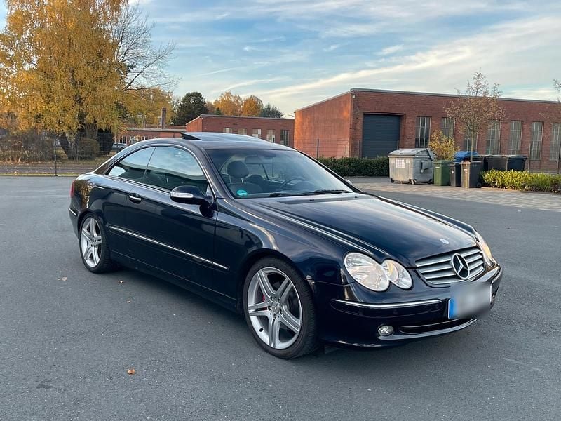Gebraucht Mercedes CLK320 218 PS (160 kW) 2003 Blau Coupé