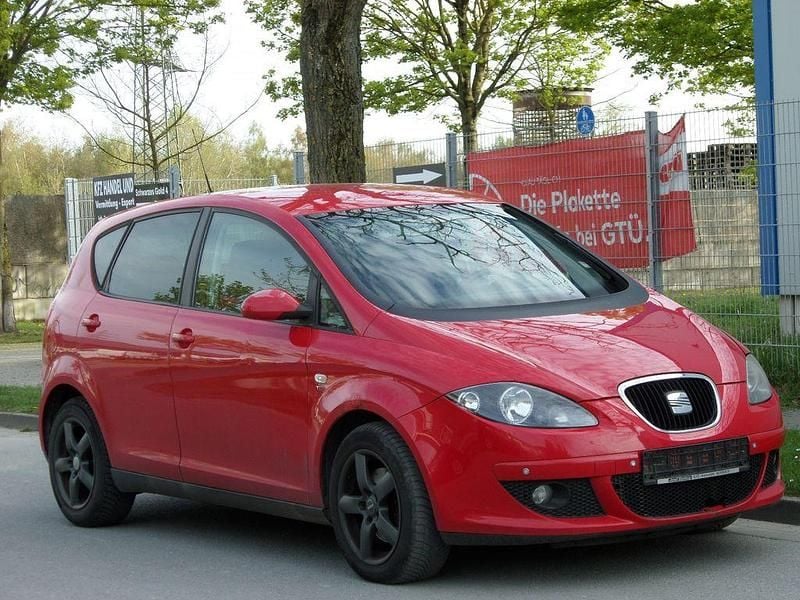 Gebraucht Seat Altea 140 PS (102 kW) 2006 Rot Van / Kleinbus