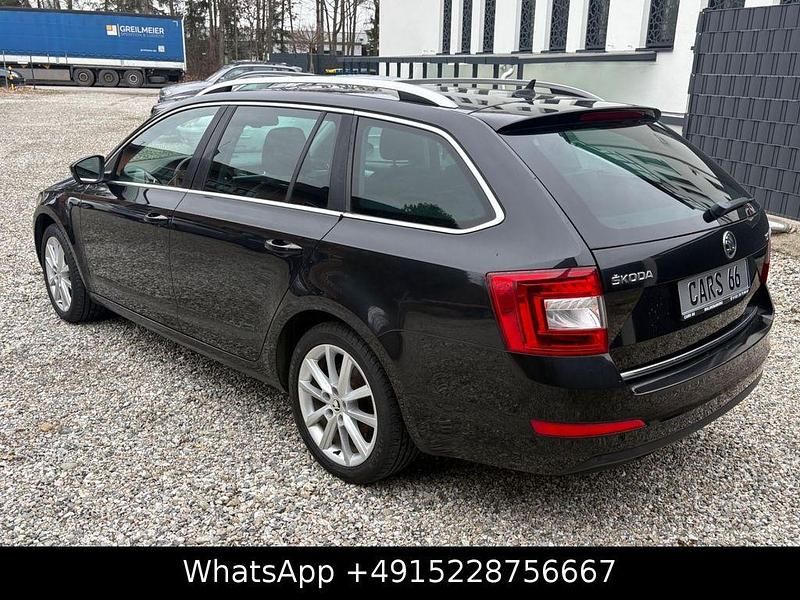 Gebraucht Skoda Octavia Elegance 179 PS (131 kW) 2015 Schwarz Kleinwagen