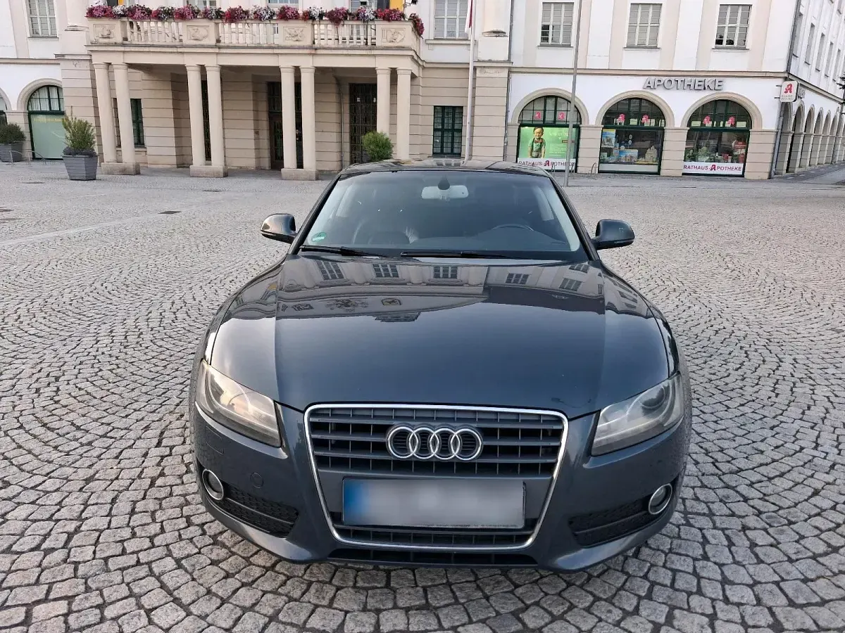 Gebraucht Audi Coupé 250 PS (183 kW) 2008 Grau Coupé