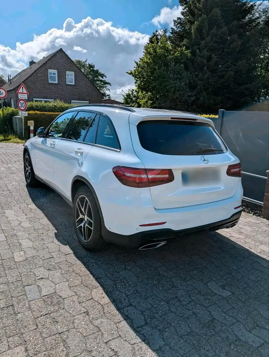 Gebraucht Mercedes GLC220 170 PS (125 kW) 2016 Weiß SUV