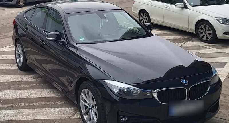 Gebraucht BMW 320 190 PS (139 kW) 2016 Schwarz Limousine