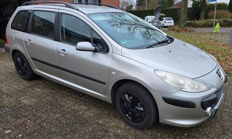 Silber Gebraucht 2006 Peugeot 307 Kombi | 1.800 € (Guter Preis) - Bild 1/4