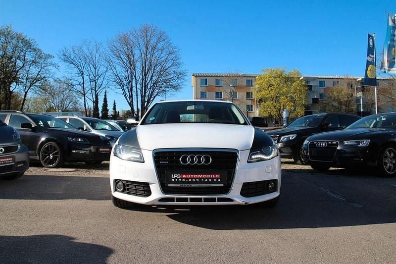 Second-hand Audi A4 Ambiente 239 CP (175 kW) 2011 Albastru Break