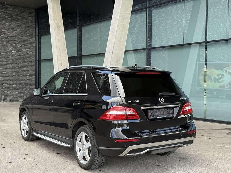 Gebraucht Mercedes ML350 258 PS (189 kW) 2015 Schwarz SUV