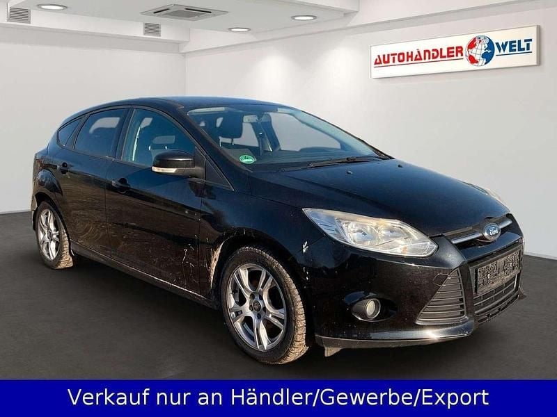 Gebraucht Ford Focus Trend 150 PS (110 kW) 2011 Schwarz Limousine