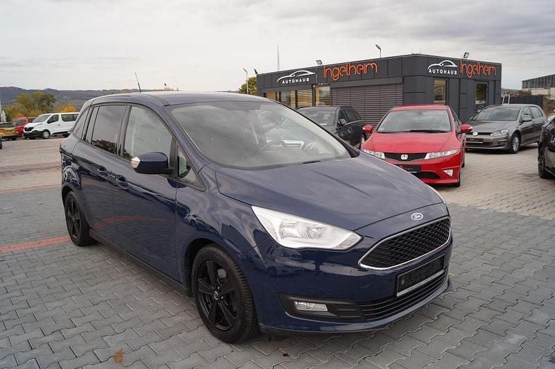 Blau Gebraucht 2017 Ford Grand C-Max Trend Van / Kleinbus | 7.890 € (Guter Preis) - Bild 1/4