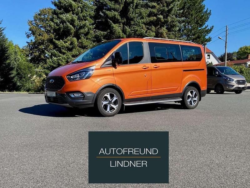 Hokkaidoorange Gebraucht 2022 Ford Tourneo Active Van / Kleinbus | 37.800 € (Fairer Preis) - Bild 1/4