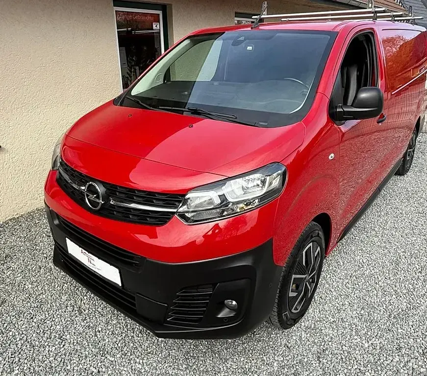 Gebraucht Opel Vivaro-e Combi Elegance 177 PS (130 kW) 2021 Rot Van / Kleinbus