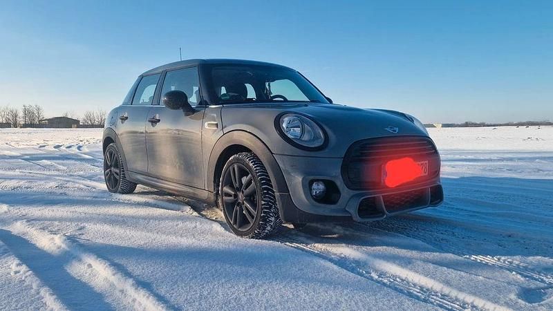 Gebraucht Mini ONE 102 PS (75 kW) 2019 Grau Kleinwagen