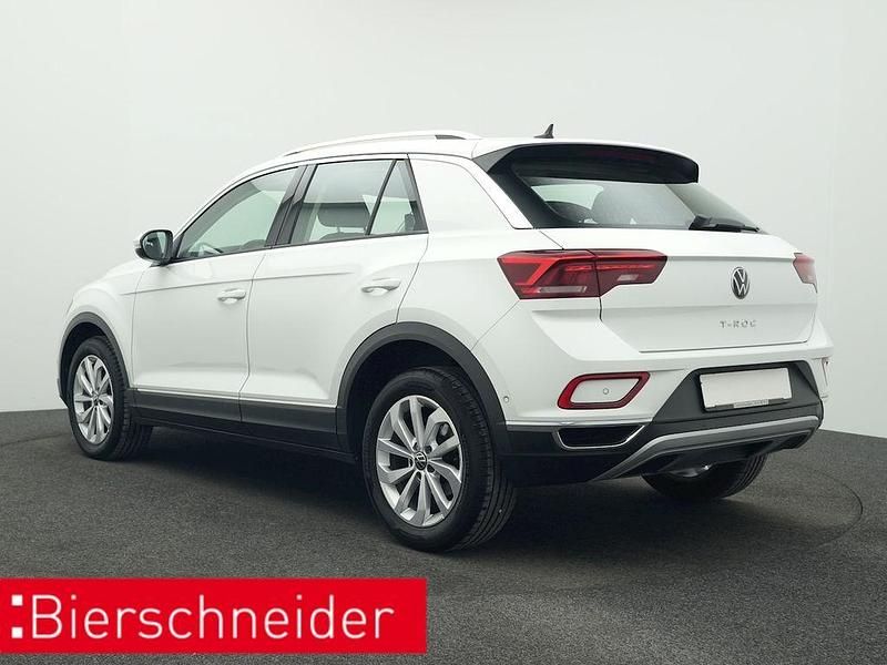 Gebraucht VW T-Roc Style 110 PS (80 kW) 2023 Weiss SUV