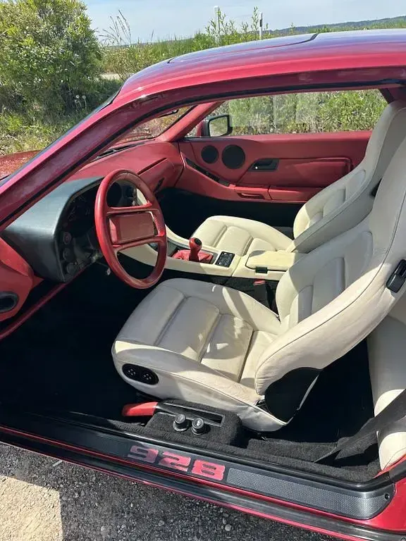 Gebraucht Porsche 928 330 PS (242 kW) 1993 Rot Coupé
