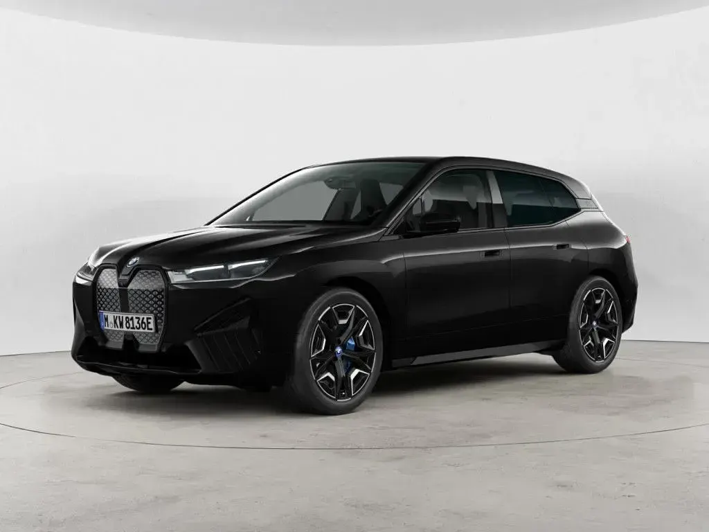 Gebraucht BMW iX Performance 239 kW (326 PS) 2024 Saphirschwarz SUV