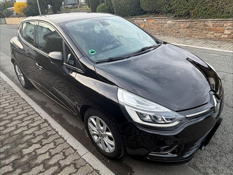Gebraucht Renault Clio IV Intens 90 PS (66 kW) 2018 Schwarz Limousine