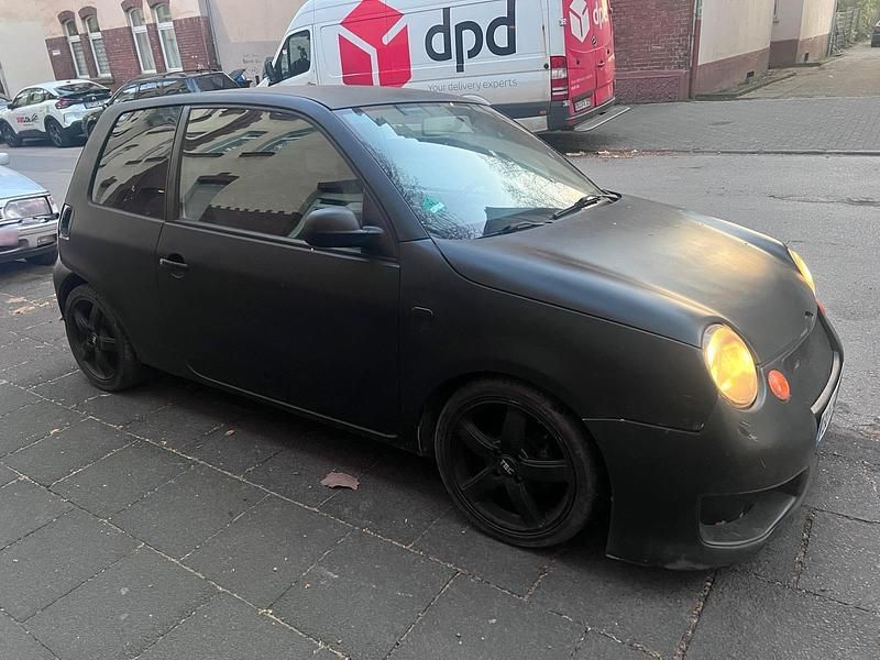 Gebraucht VW Lupo 55 PS (40 kW) 2004 Schwarz Kleinwagen