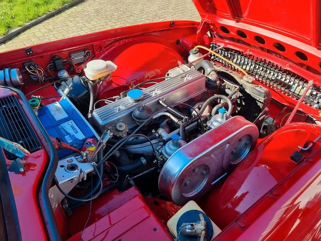 Gebraucht Triumph TR6 137 PS (100 kW) 1975 Rot Cabrio