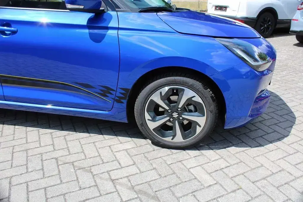 Gebraucht Suzuki Swift Comfort+ 83 PS (61 kW) 2025 Blau Kleinwagen