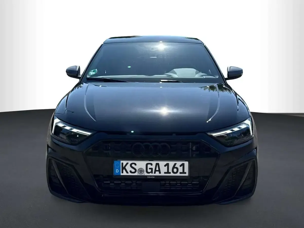 Gebraucht Audi A1 S-Line 207 PS (152 kW) 2025 Mythosschwarz metallic SUV