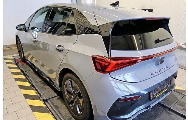 Gebraucht Cupra Born 150 kW (204 PS) 2023 Grau Kleinwagen