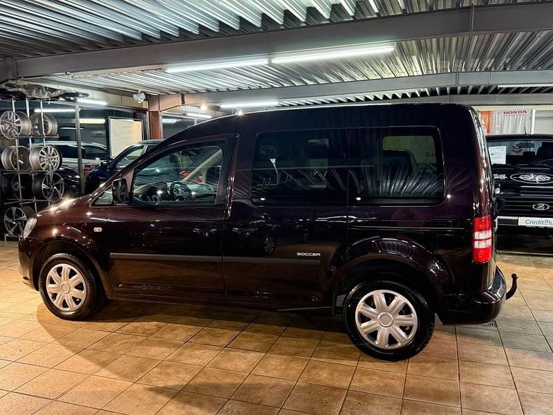 Gebraucht VW Caddy Trendline 105 PS (77 kW) 2014 Schwarz Van / Kleinbus