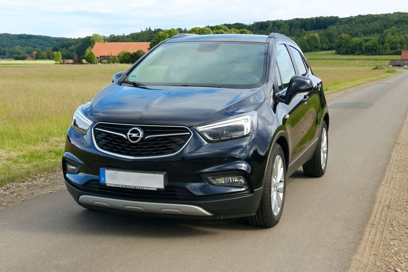 Blau Gebraucht 2018 Opel Mokka X Innovation SUV | 13.900 € (Guter Preis) - Bild 1/4