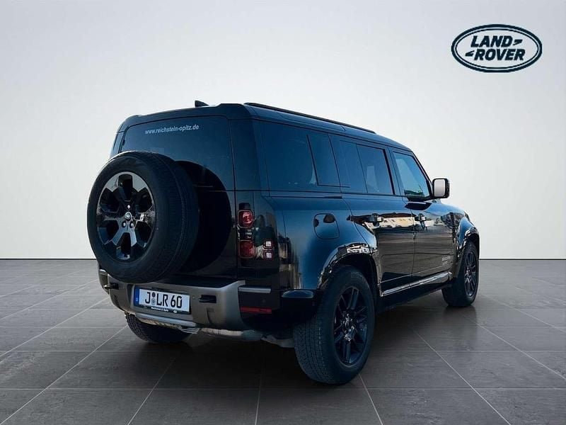 Gebraucht Land Rover Defender HSE Dynamic 300 PS (220 kW) 2025 Santorini black SUV