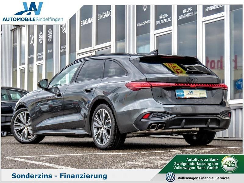 Gebraucht Audi A5 S-Line 204 PS (150 kW) 2025 Grau Kombi