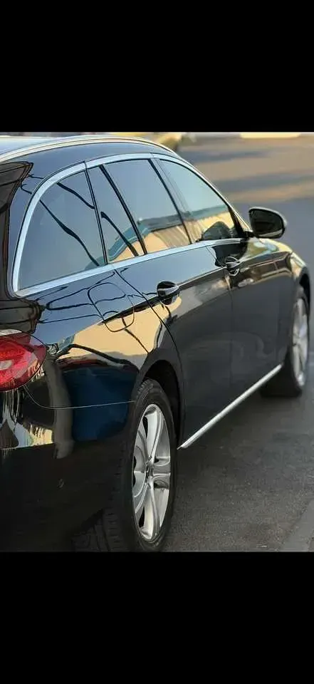 Gebraucht Mercedes E200 150 PS (110 kW) 2019 Kombi