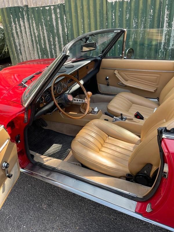 Rot Gebraucht 1979 Fiat 124 Spider Cabrio | 16.599 € - Bild 1/4