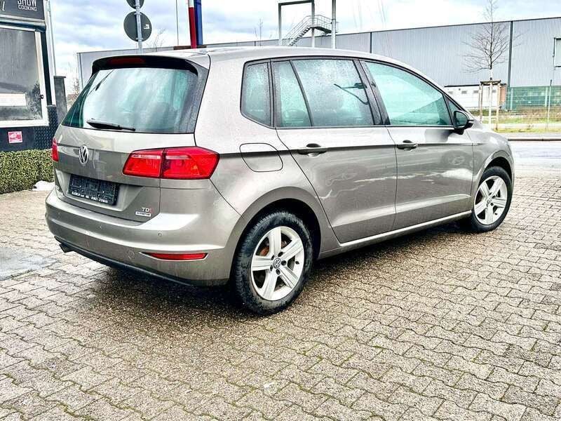 Gebraucht 2015 VW Golf Sportsvan 1.6 Diesel 110 PS (7.900 €) | 68306 ...