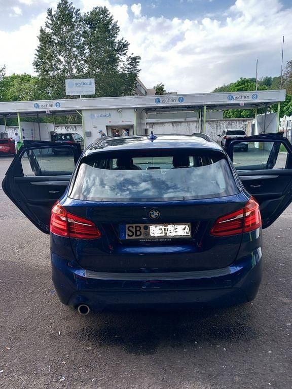 Gebraucht BMW 216 Active Tourer Advantage 109 PS (80 kW) 2019 Blau Van / Kleinbus