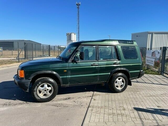 Gebraucht Land Rover Discovery 2 139 PS (102 kW) 1999 Grün SUV