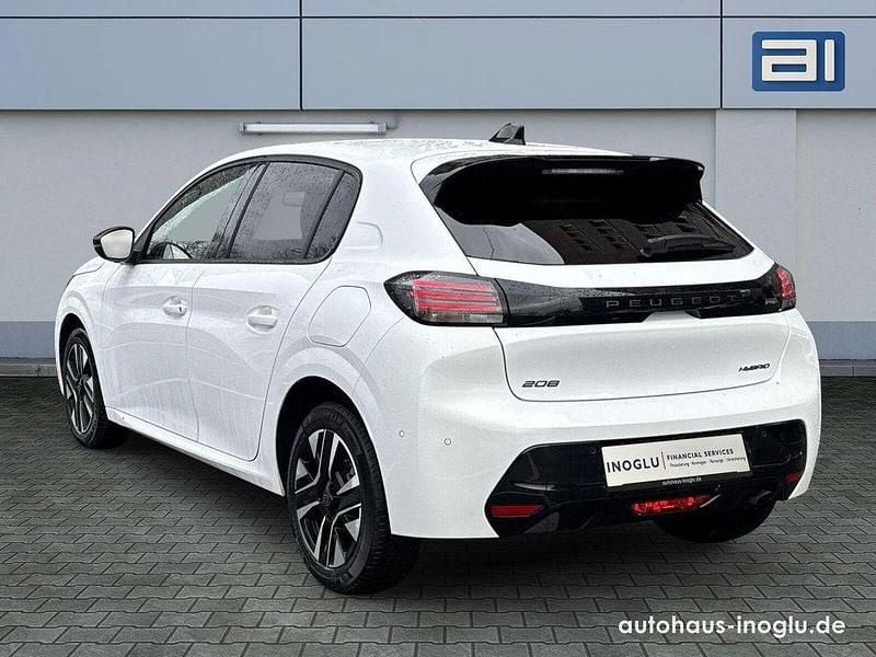 Gebraucht Peugeot 208 Allure 101 PS (74 kW) 2025 Weiss banquise Kleinwagen