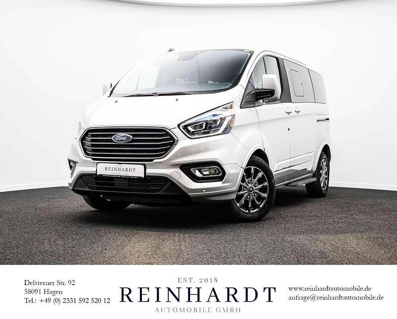Gebraucht Ford Tourneo Titanium X 150 PS (110 kW) 2023 Polarsilber metallic Van / Kleinbus
