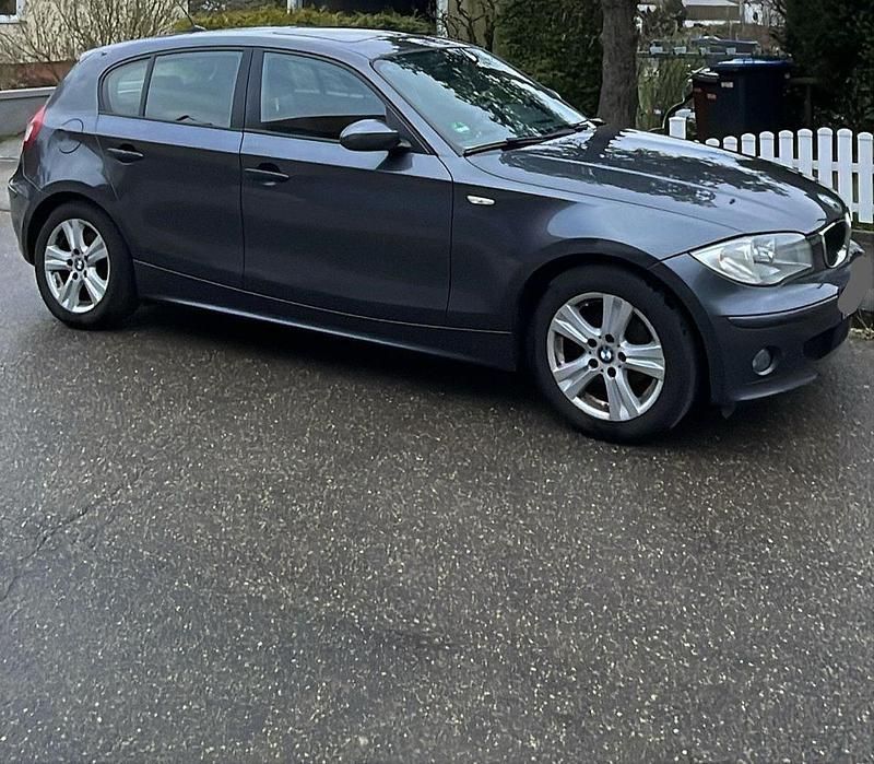Gebraucht BMW 118 129 PS (94 kW) 2007 Grau Kleinwagen
